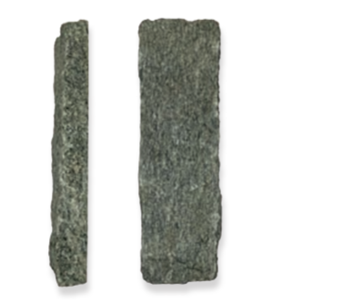 Cut wall blocks with sawn back stone piece