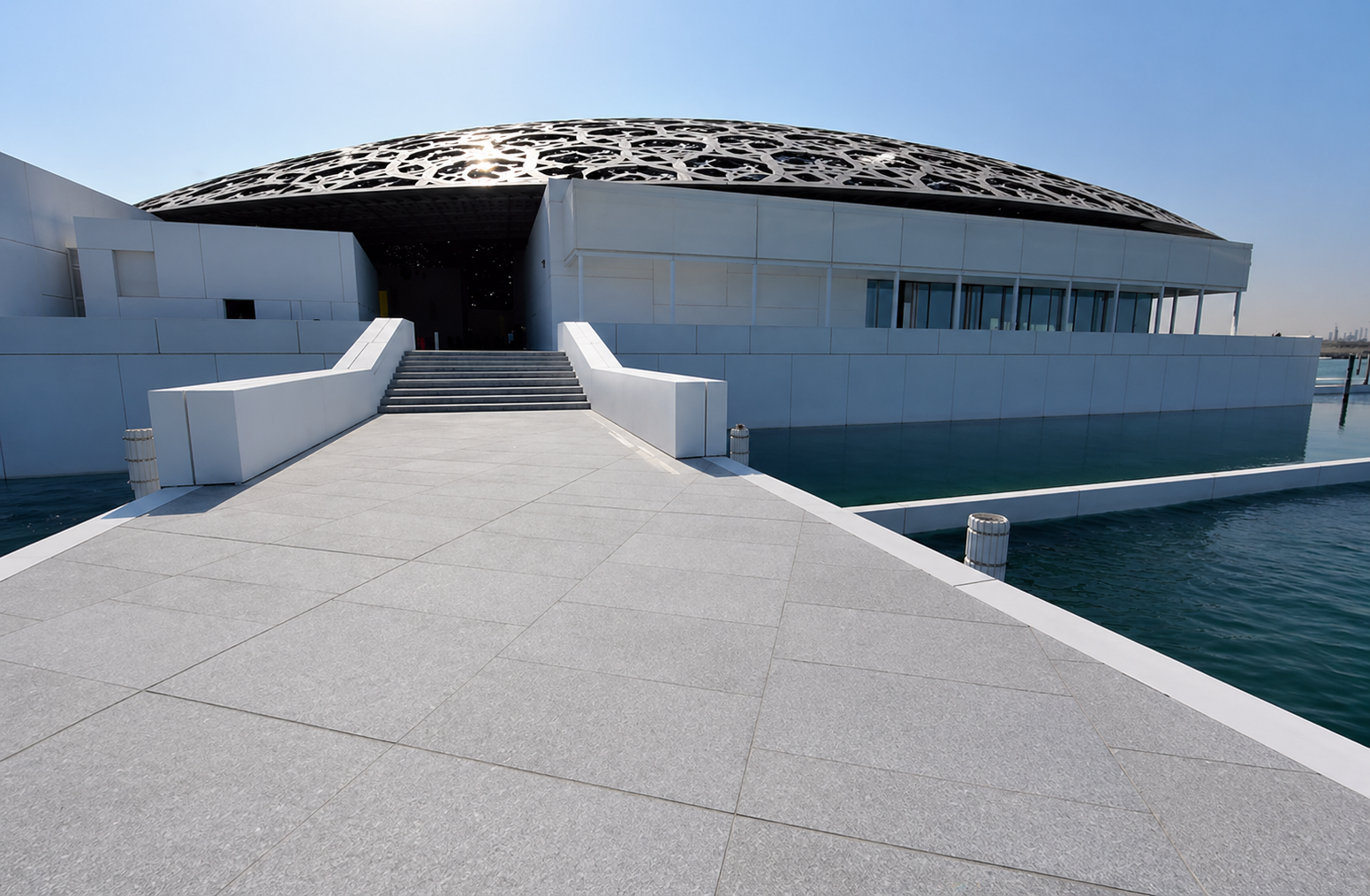 Louvre Abu Dhabi exterior