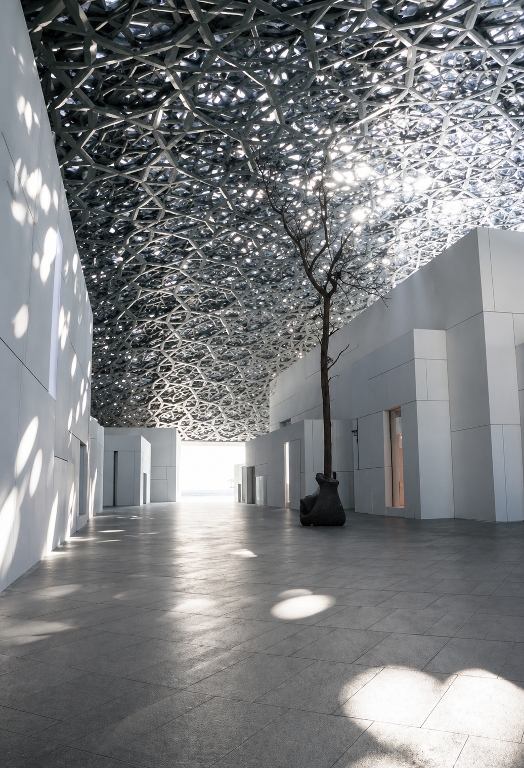 Louvre Abu Dhabi interior