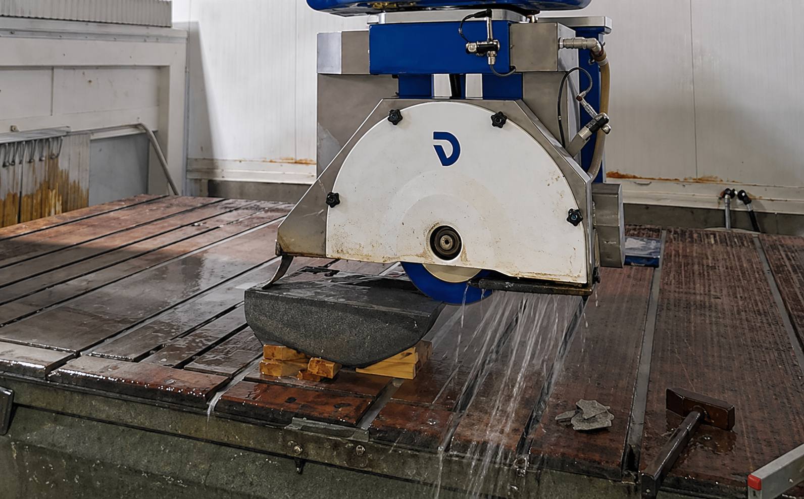 CNC cutting